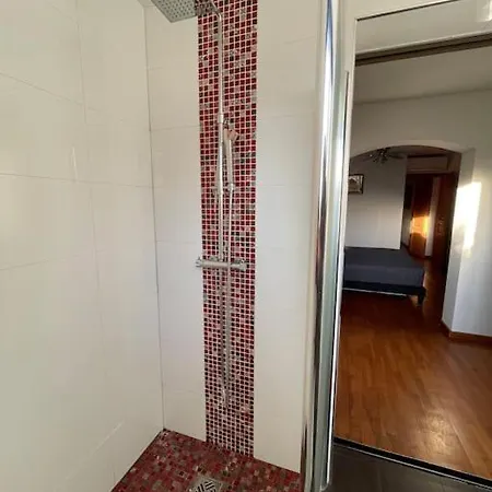 Apartment Superbe Logement Familiale, 4 Chambres Et 4 Sdb *