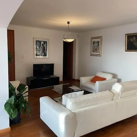 Apartment Superbe Logement Familiale, 4 Chambres Et 4 Sdb Bastelicaccia