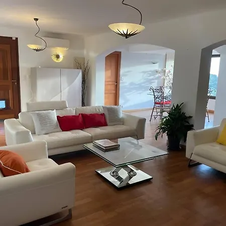 Apartment Superbe Logement Familiale, 4 Chambres Et 4 Sdb Bastelicaccia